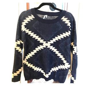 Dark blue/navy patterned sweater